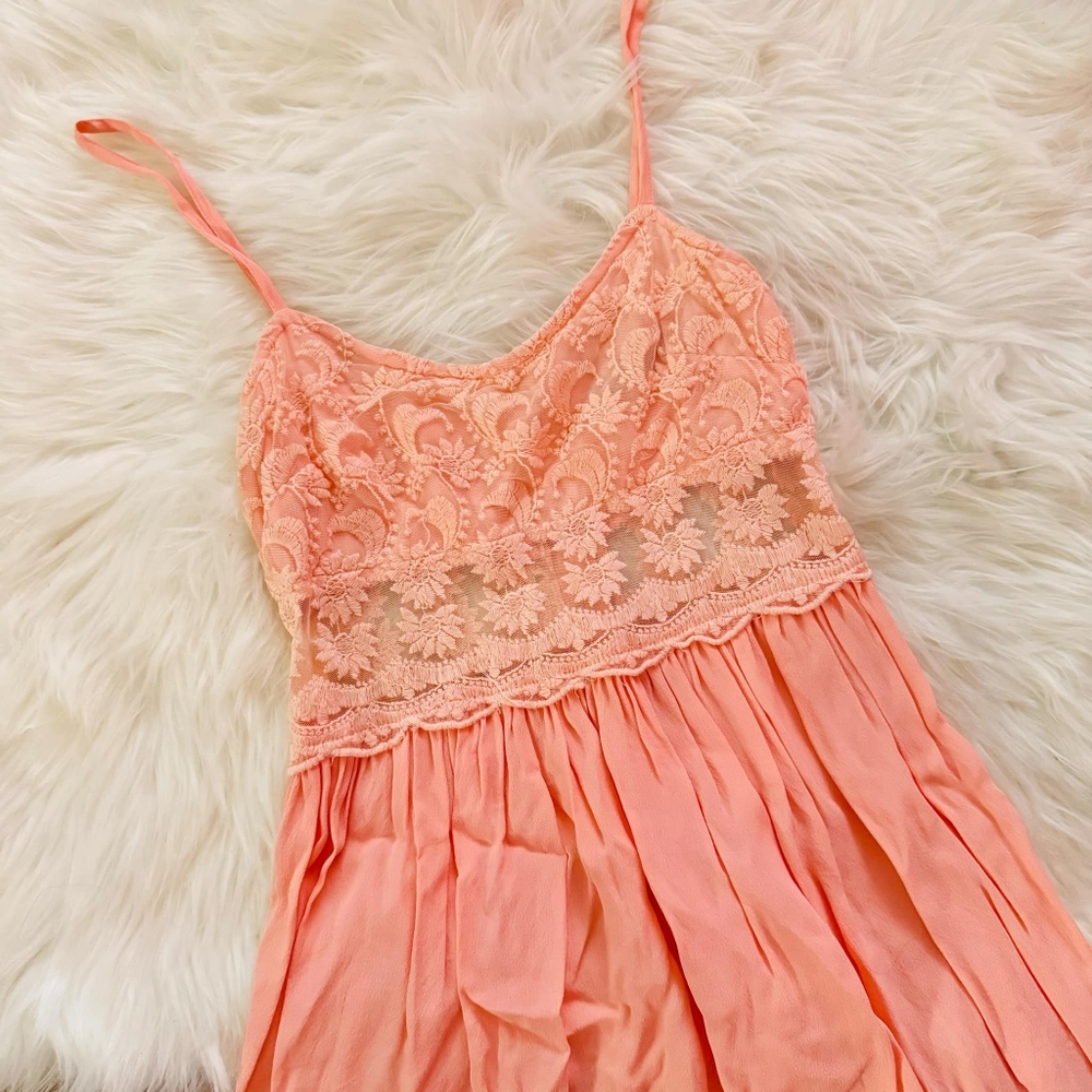 Topshop Petite Floral Lace Summer Dress. - Picture 4 of 4